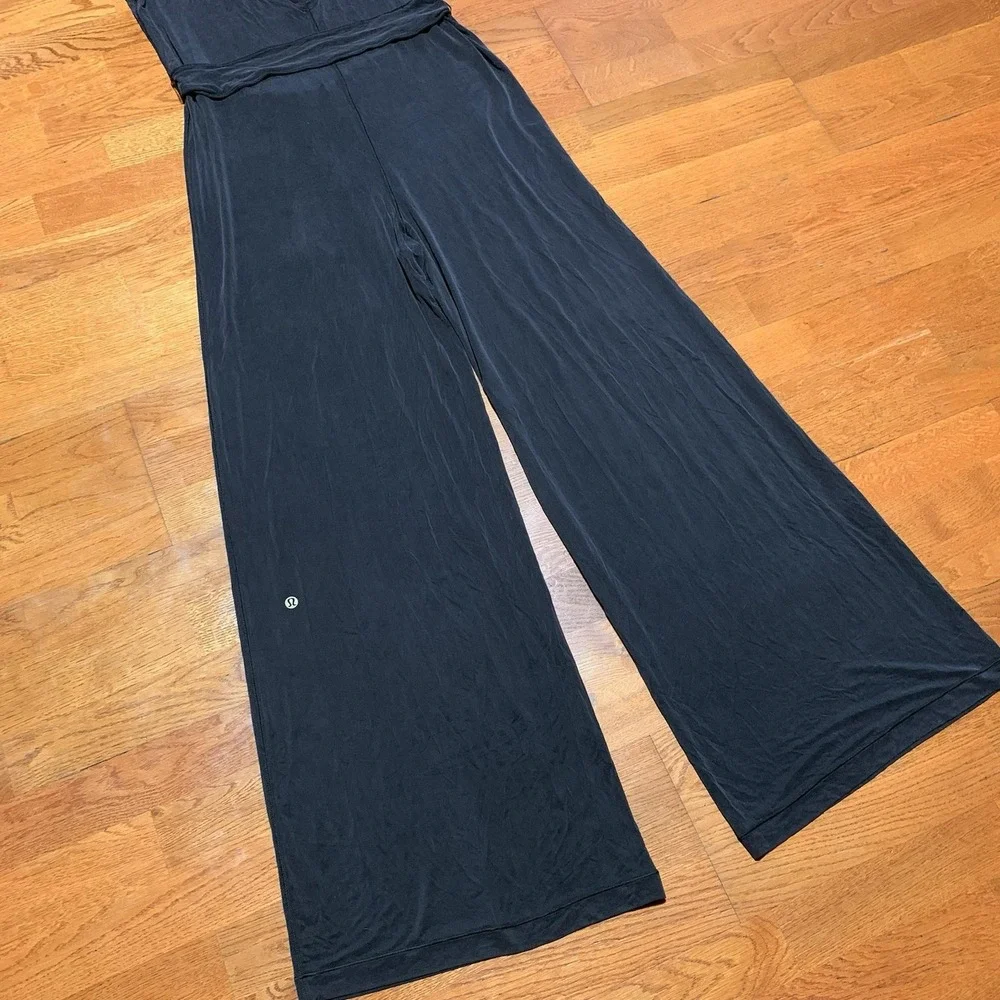 Lululemon Principal Dancer Black Jumpsuit Comfy Size 6 Wide Leg Belted Boho - Picture 9 of 16